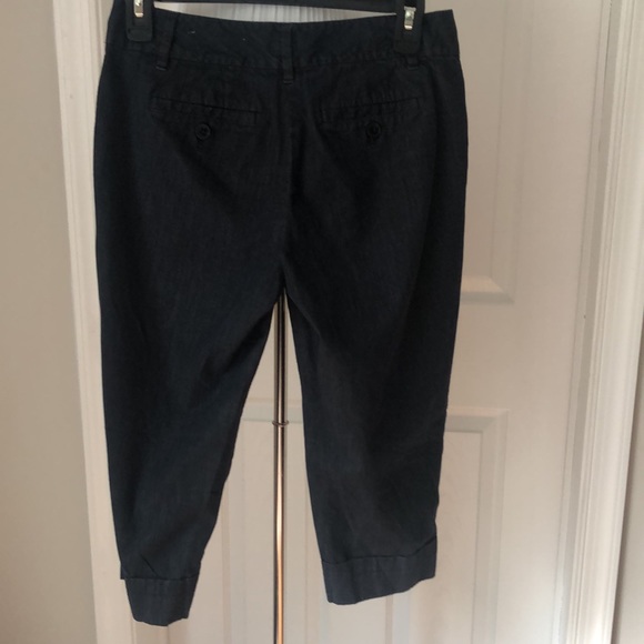 Ann Taylor Signature Fit Capri Pant - Picture 2 of 4